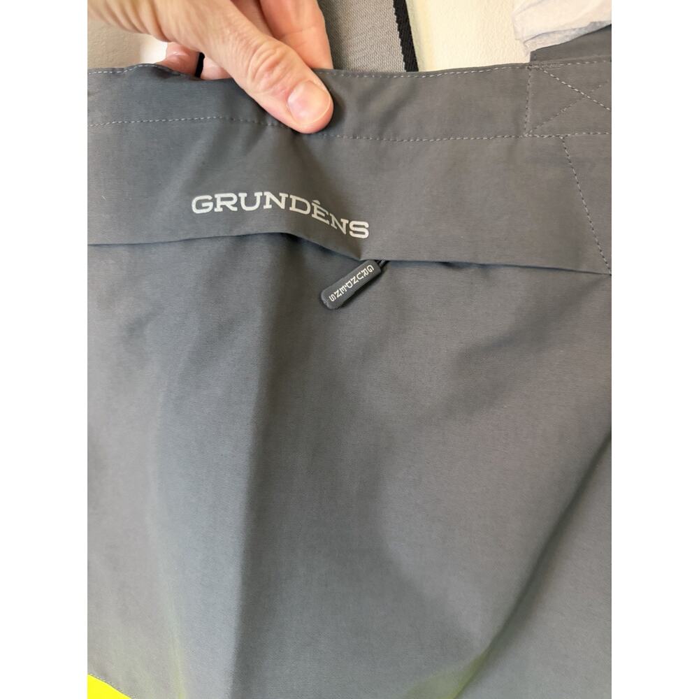 Grundens Full Share Fishing Bib Hi Visibility Yellow/gray Sz M NWT $170 - Picture 16 of 16